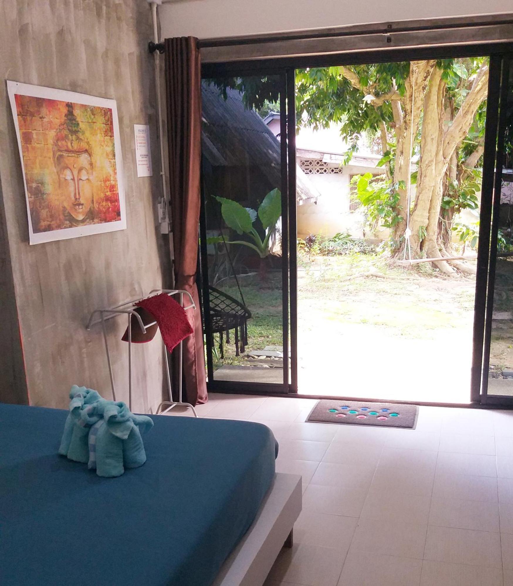 Cashewnut Tree Resort Ko Lanta Esterno foto